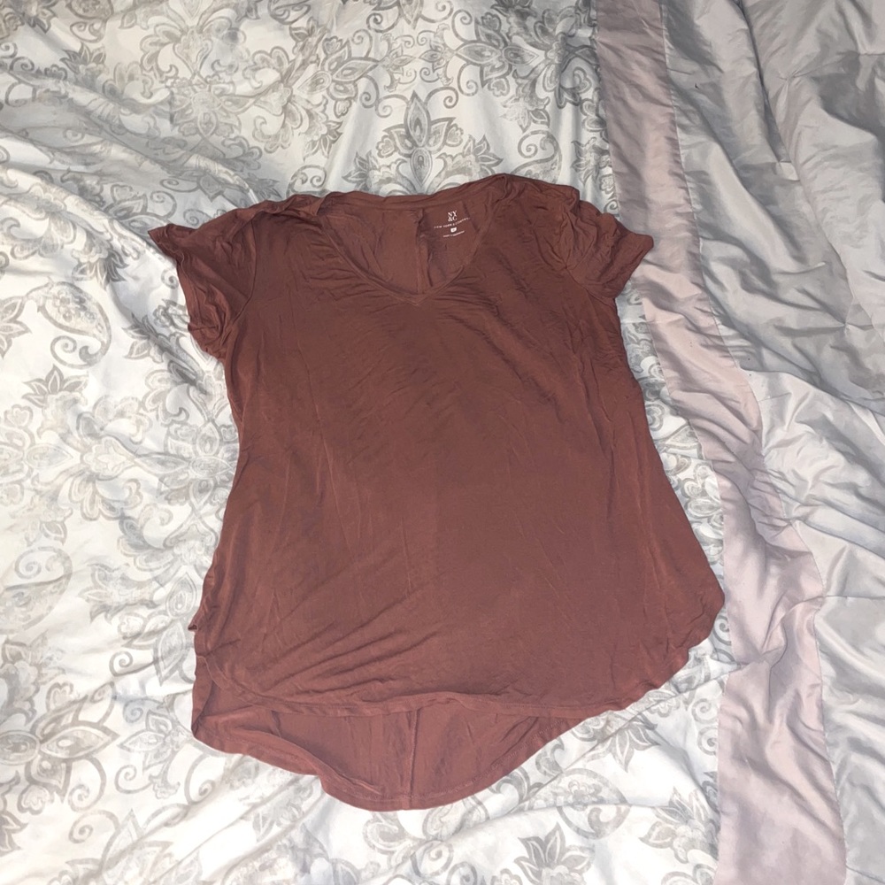 Short sleeve V neck